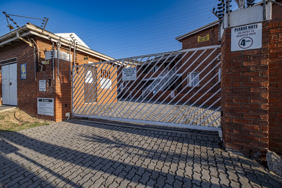 To Let 1 Bedroom Property for Rent in South End Eastern Cape
